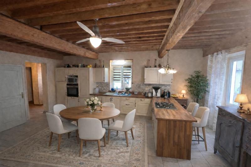 Maison - 123 m² - 5 pièces