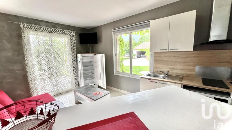 Maison - 275 m² - 7 pièces