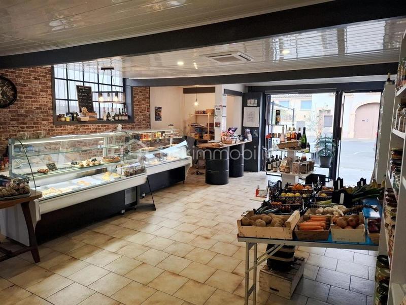 Local d'activité / Entrepôt - 250 m² - 4 pièces