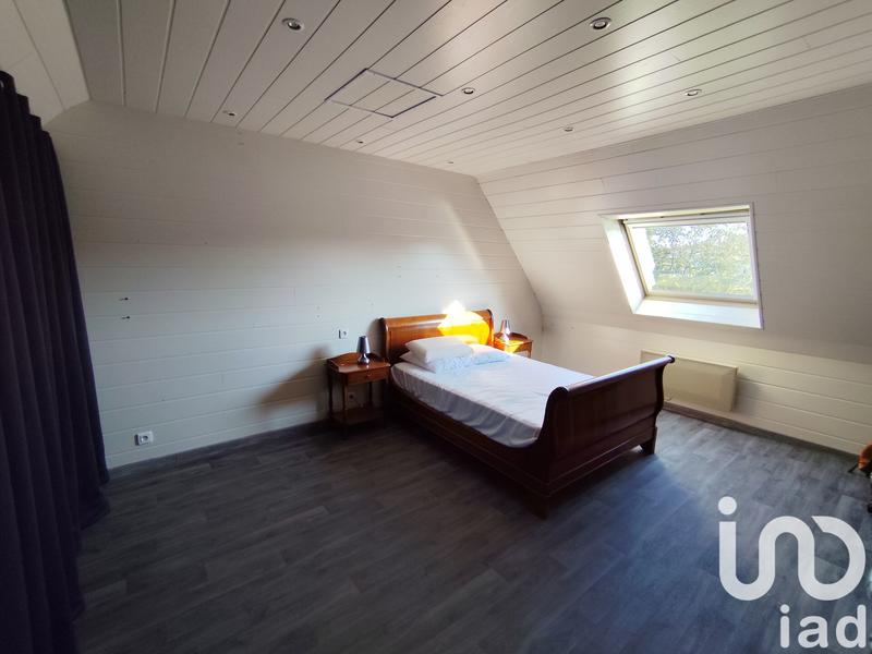 Maison - 145 m² - 9 pièces