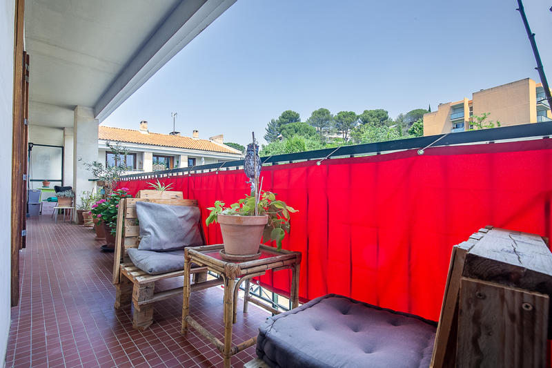 Appartement - 98 m² - 5 pièces