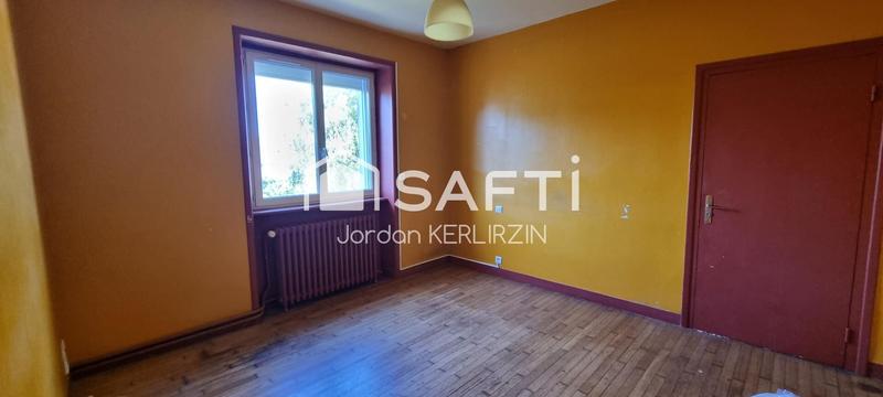 Maison - 237 m² - 8 pièces