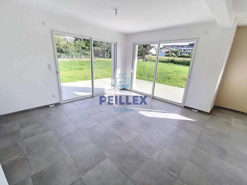 Maison - 102 m² - 5 pièces