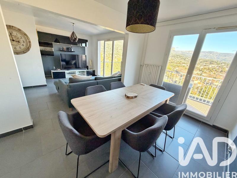 Appartement - 69 m² - 3 pièces