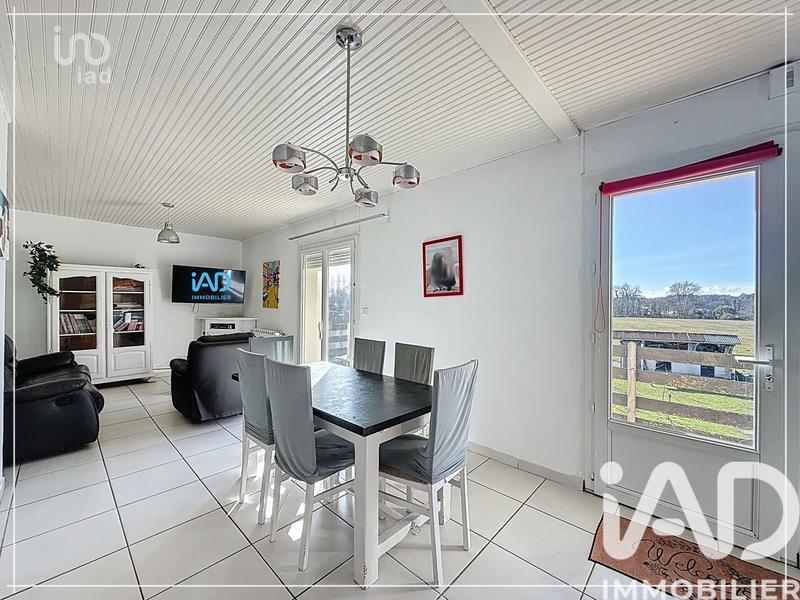 Maison - 224 m² - 10 pièces