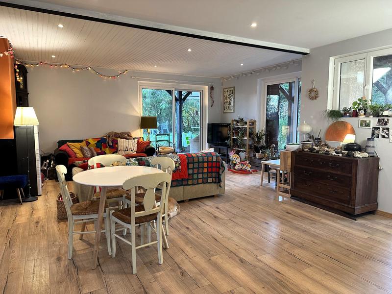 Maison traditionnelle - 100 m² - 4 pièces