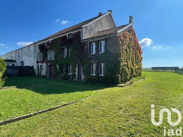Maison - 245 m² - 9 pièces
