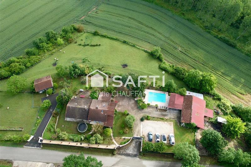 Maison - 131 m² - 6 pièces