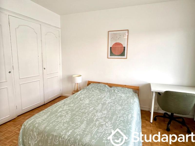 Chambre - 15 m² - 1 pièce