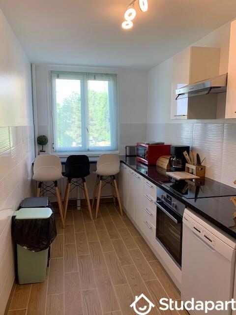 Chambre - 12 m² - 1 pièce