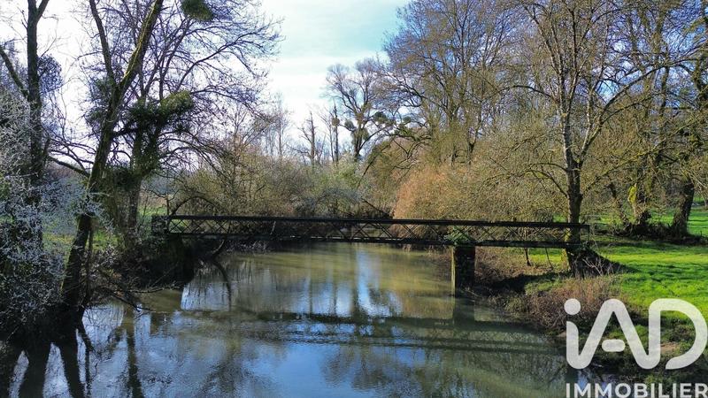 Maison - 233 m² - 10 pièces