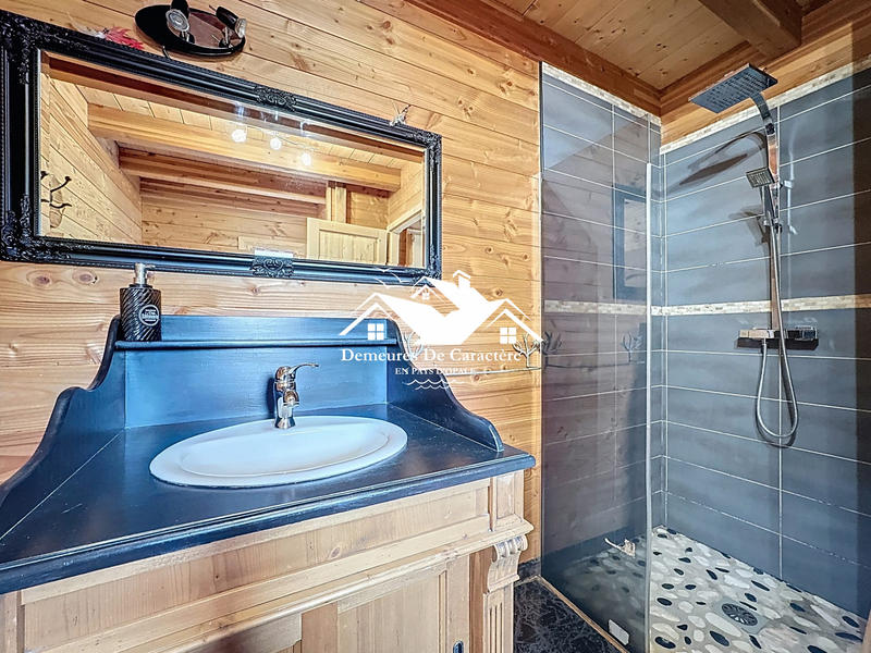 Maison - 174 m² - 7 pièces