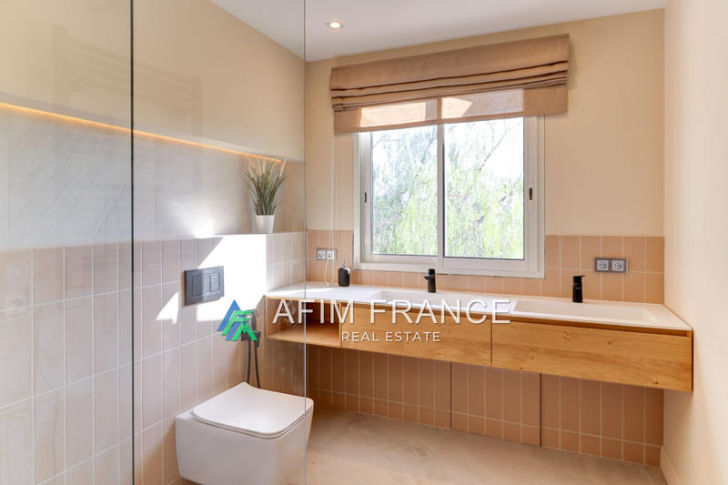 Maison - 148 m² - 5 pièces