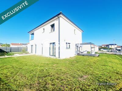 Maison - 174 m² - 6 pièces