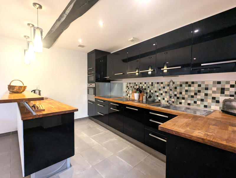 Maison - 103 m² - 3 pièces