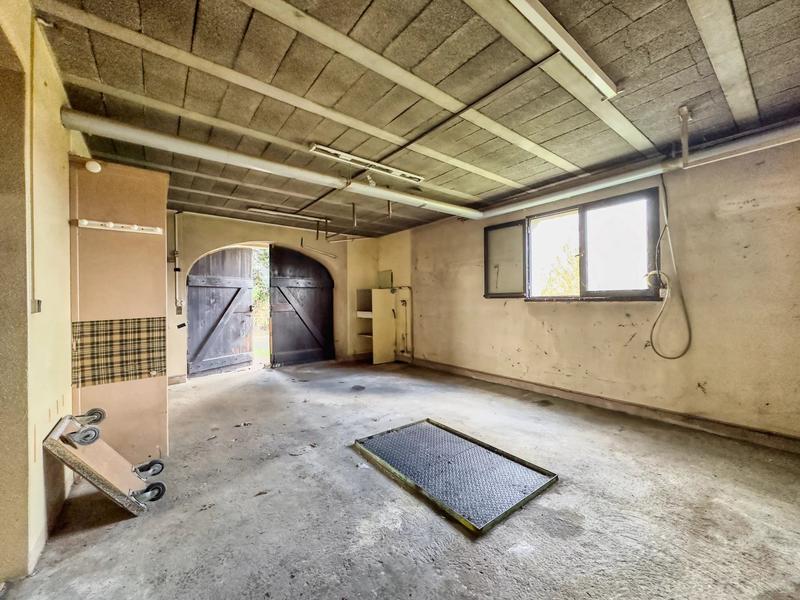 Maison - 203 m² - 7 pièces