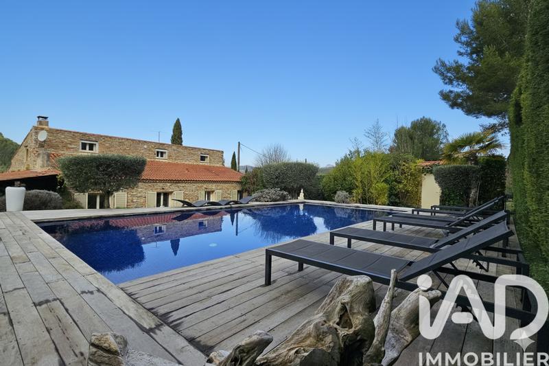 Maison - 200 m² - 5 pièces