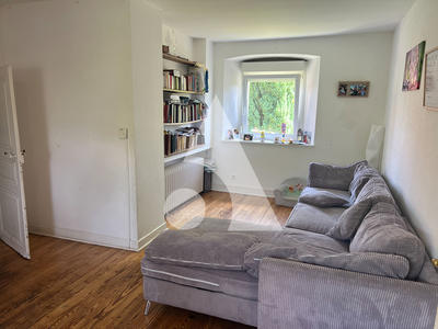 Maison - 188 m² - 8 pièces