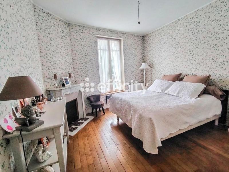 Maison - 135 m² - 6 pièces