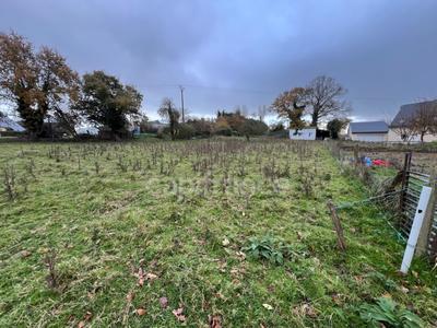 Terrain constructible - 997 m²