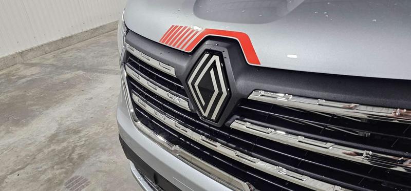 Renault Trafic Cabine Approfondie Ca L2h1 Blue Dci 170 Bva9 Red Edition Exclusive