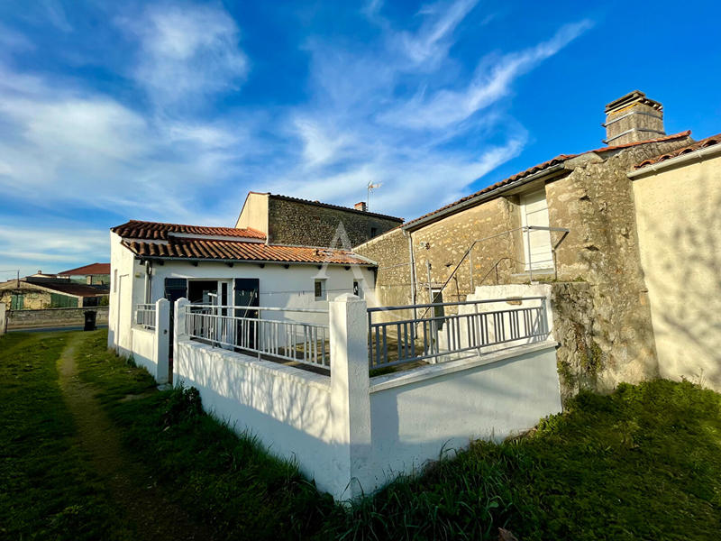 Maison - 56 m² - 4 pièces