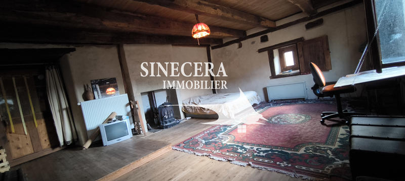 Maison - 230 m² - 5 pièces