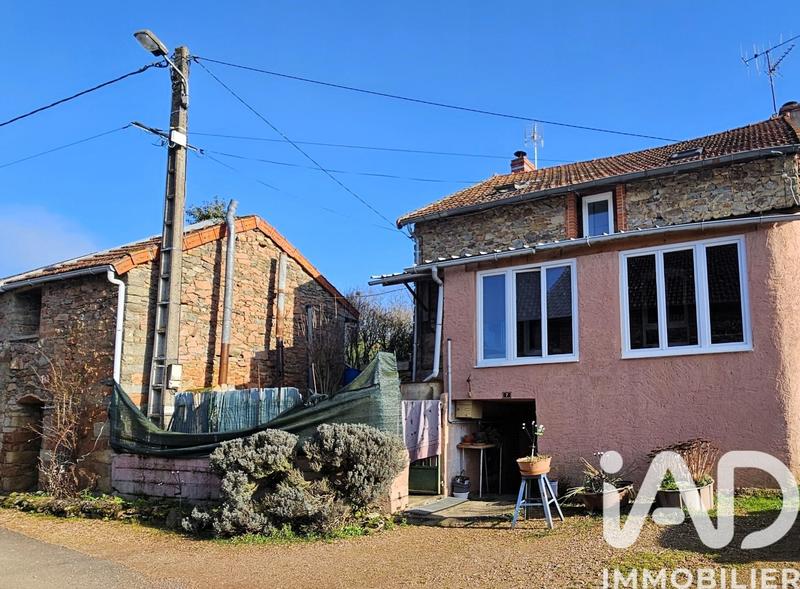 Maison de village - 75 m² - 4 pièces