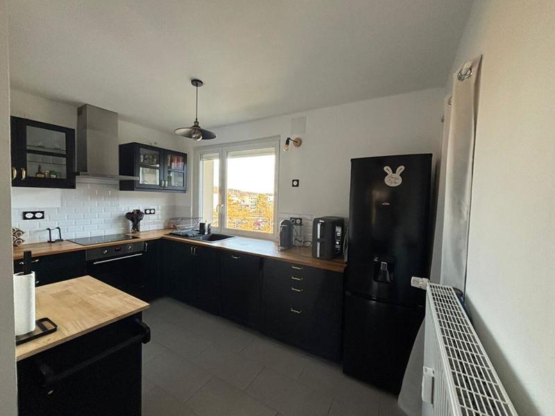 Appartement - 72 m² - 4 pièces