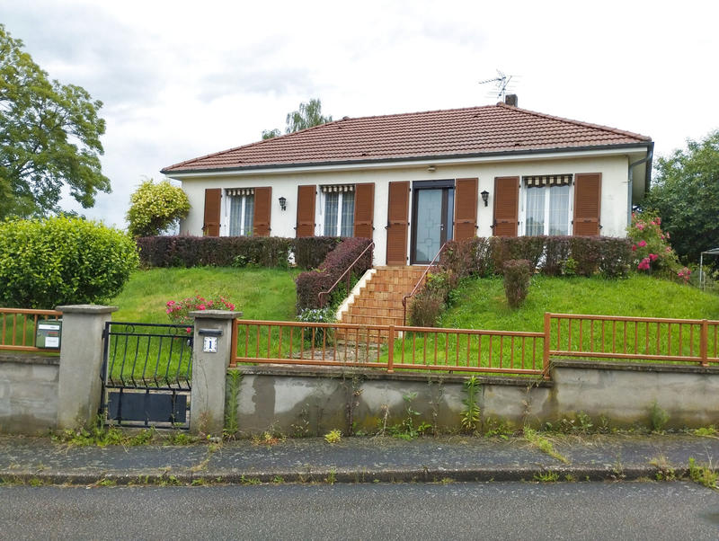 Maison - 92 m² - 6 pièces