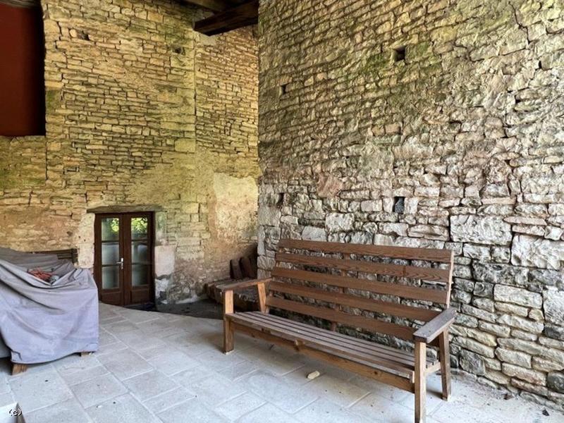 Maison ancienne - 167 m² - 8 pièces