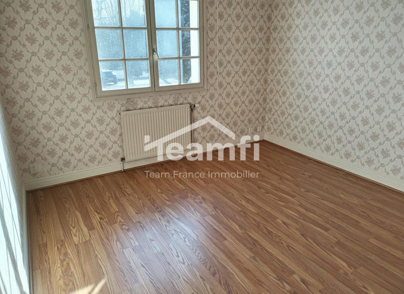 Maison - 160 m² - 8 pièces