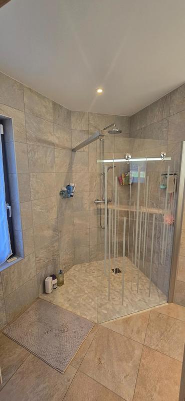 Maison - 147 m² - 5 pièces