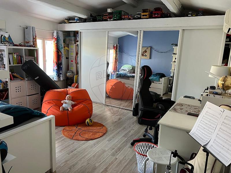 Appartement - 340 m² - 6 pièces