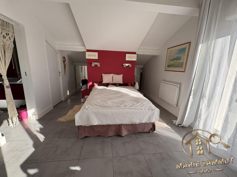 Duplex - 130 m² - 4 pièces