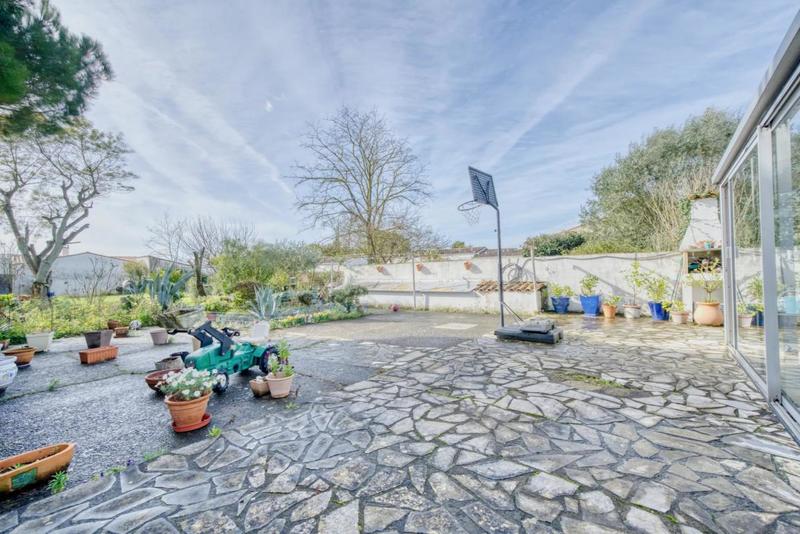 Maison - 105 m² - 4 pièces