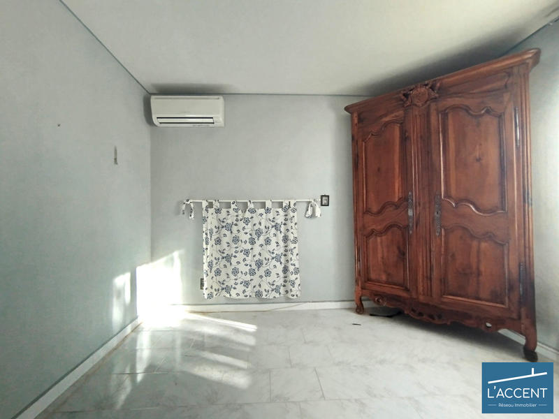 Maison - 185 m² - 7 pièces