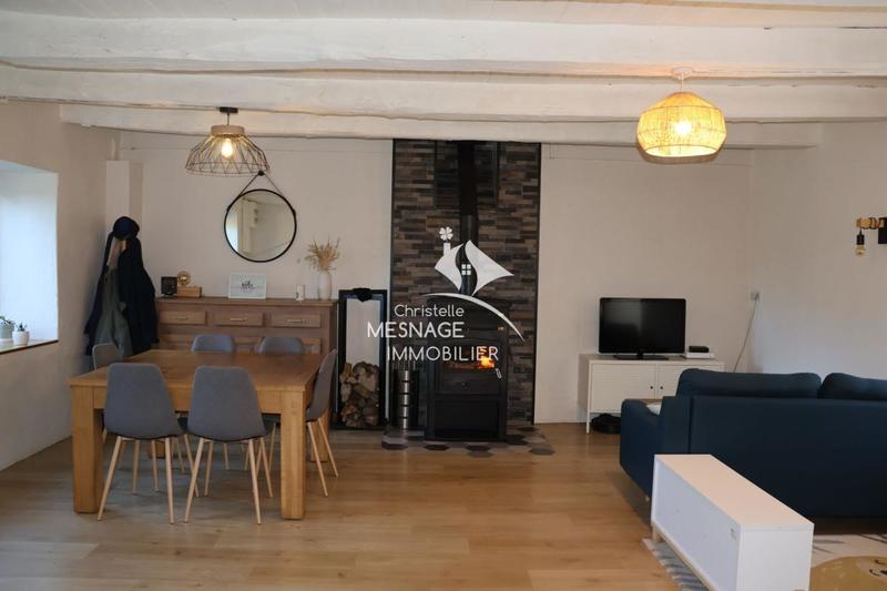 Maison en pierre - 111 m² - 6 pièces