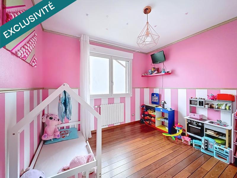 Maison - 145 m² - 6 pièces