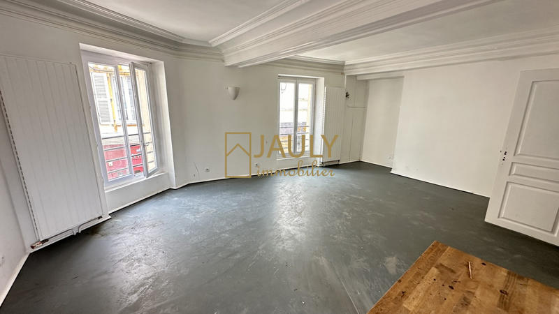 Local commercial - 200 m² - 5 pièces