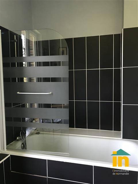 Demeure - 286 m² - 12 pièces