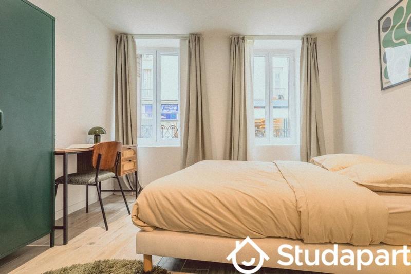 Chambre - 12 m² - 1 pièce