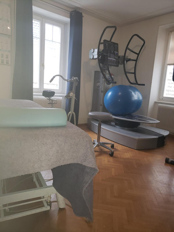 Bureau - 30 m² - 2 pièces