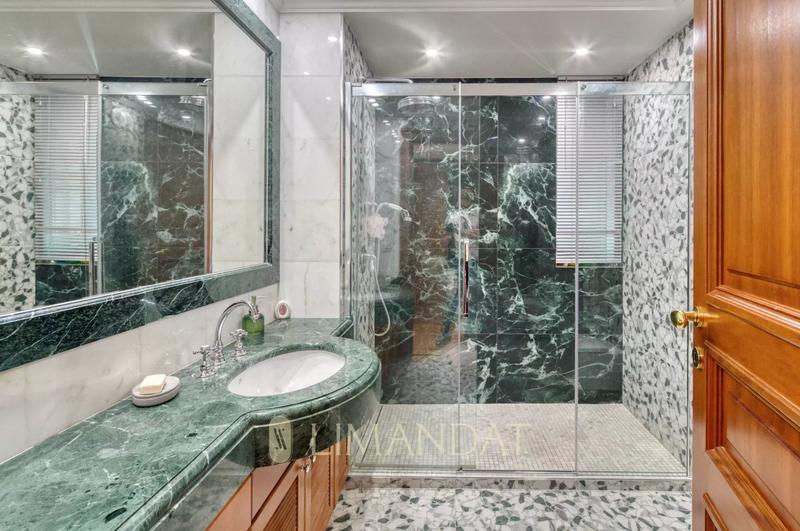 Appartement - 110 m² - 5 pièces