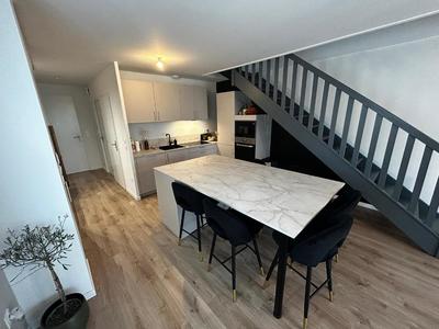 Maison - 81 m² - 4 pièces
