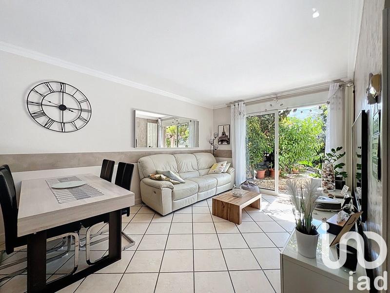 Maison - 80 m² - 5 pièces