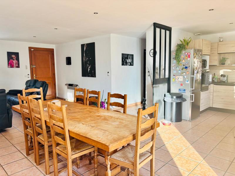 Maison - 108 m² - 4 pièces