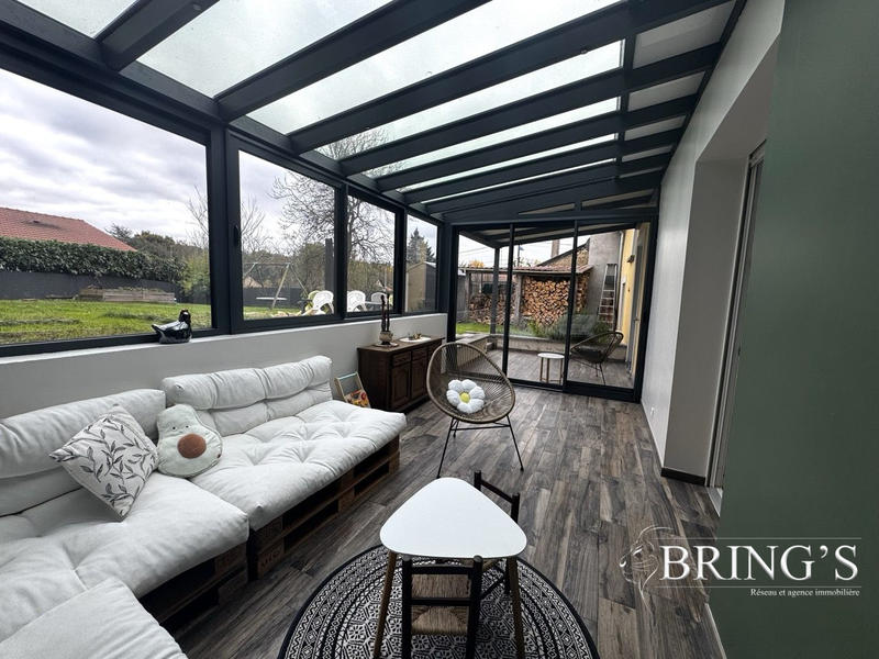 Maison - 200 m² - 7 pièces