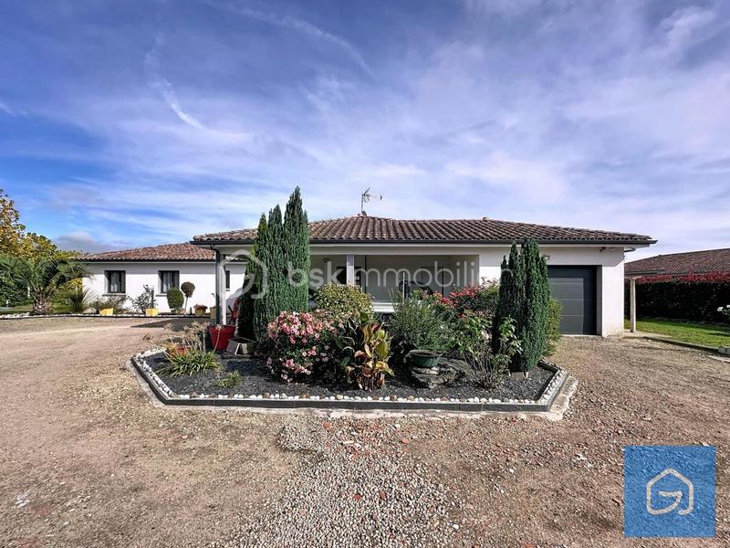 Maison - 145 m² - 6 pièces