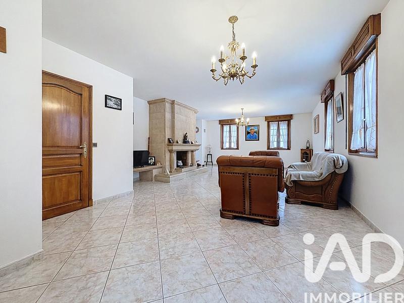 Maison - 290 m² - 8 pièces